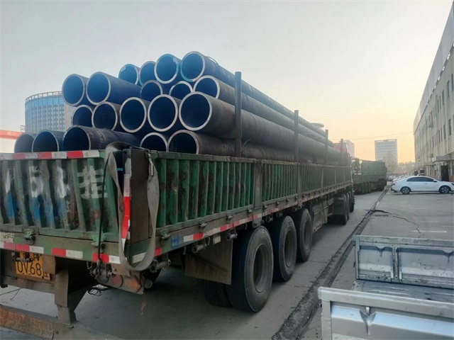 湖北45#结构无缝钢管