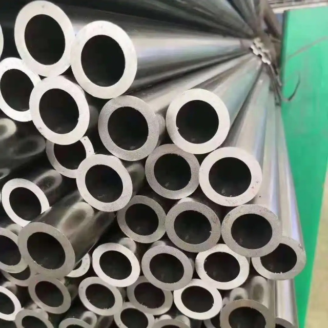 湖北精密无缝钢管参数