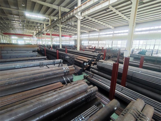 湖北15CrMoG高压锅炉用无缝钢管